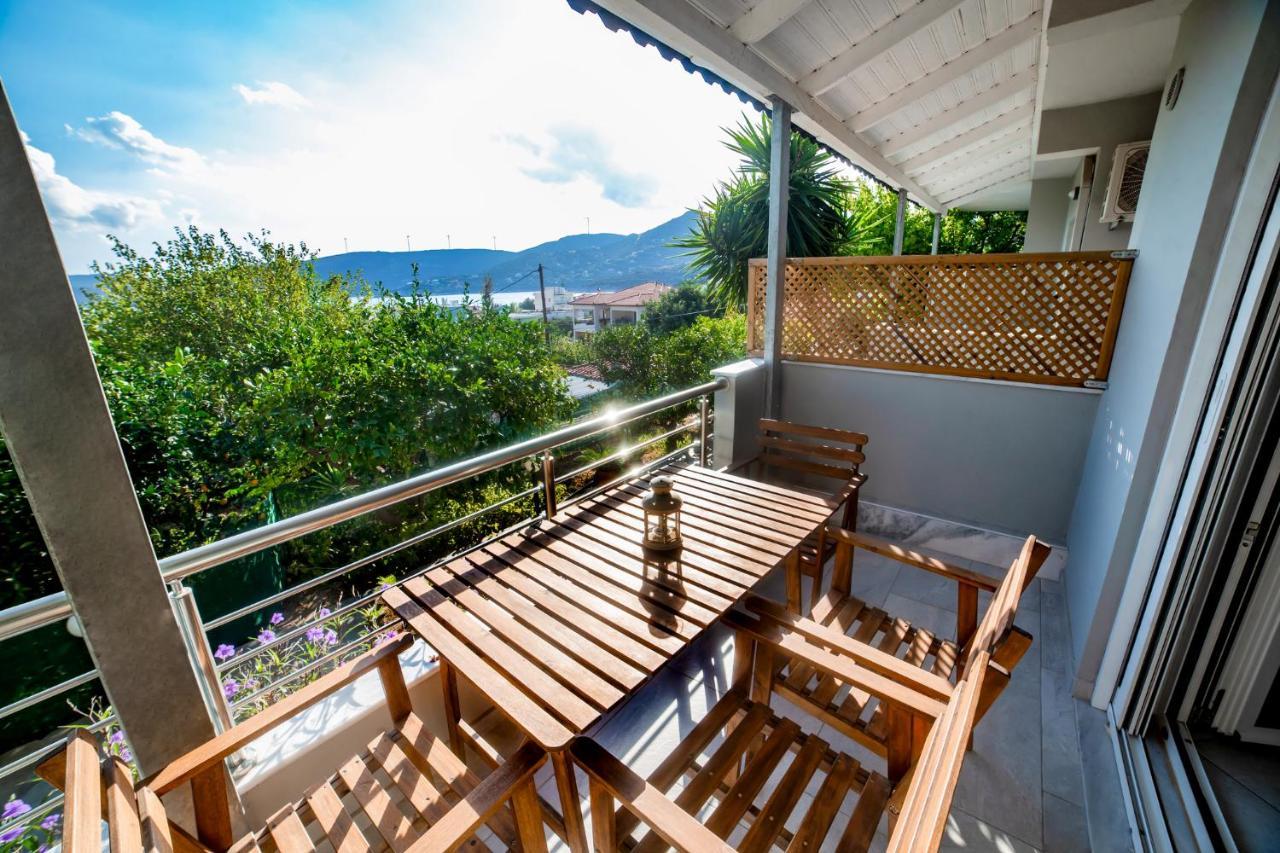 Filia Rooms & Apartments Агии Апостоли Екстериор снимка