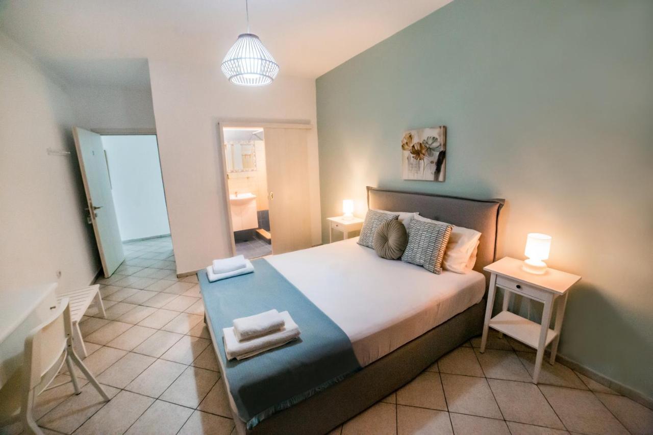 Filia Rooms & Apartments Агии Апостоли Екстериор снимка