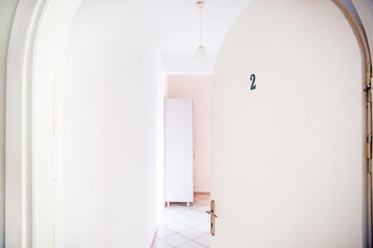 Filia Rooms & Apartments Агии Апостоли Екстериор снимка